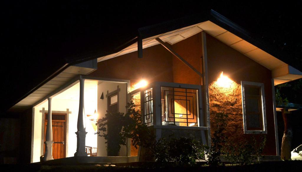 Pelican View Cottages กตรคาม ภายนอก รูปภาพ